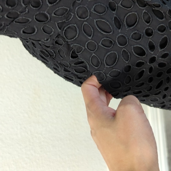 J Crew Eyelet Ruffle Sleeve Wide Leg Cropped Jumpsuit Black 2 preppy summer - Picture 6 of 9